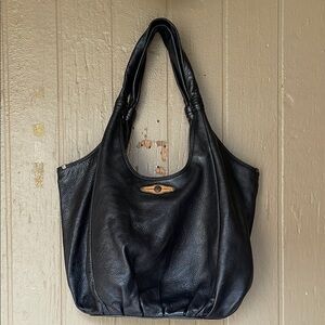 Elliot Lucca Elegant Black Leather Tote Bag